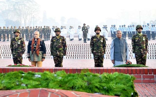 বিজয় দিবসে বীর শহীদদের প্রতি প্রধান উপদেষ্টা ও পূর্ব তিমুরের প্রেসিডেন্টের শ্রদ্ধা নিবেদন