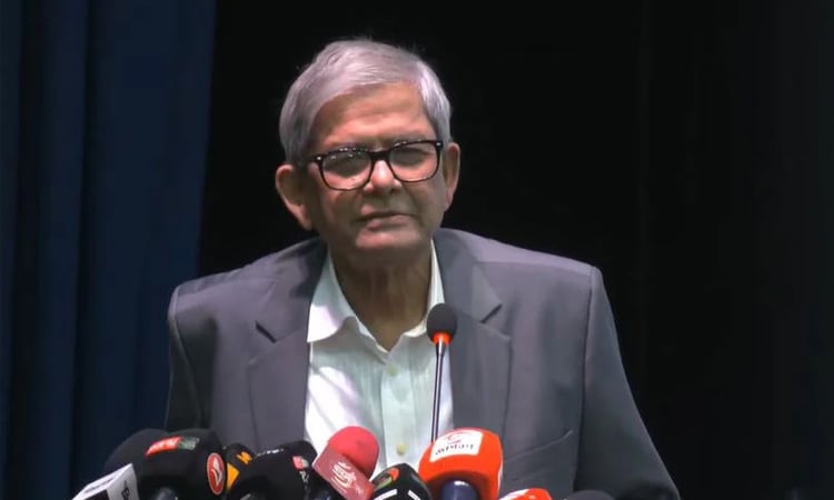 গণতন্ত্র প্রতিষ্ঠার মধ্য দিয়ে ‘বাংলাদেশ মাথা উঁচু করে দাঁড়াবে’: মির্জা ফখরুল