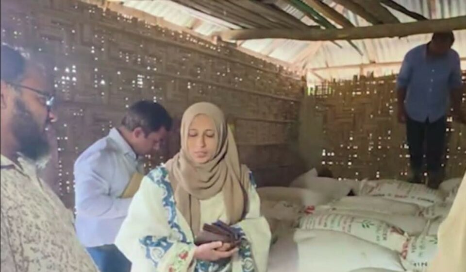 নীলফামারীতে ১৩০ বস্তা অবৈধ সার মজুদ কিটনাশক ব্যবসায়ীর এক লাখ টাকা জরিমানা